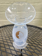 Load image into Gallery viewer, Haakaa Breast Pump/Milk Collector
